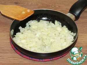 Сосиски с сыром в рисовой шубке